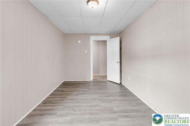 409 - 409 W Broad St, Condo with 12 bedrooms, 8 bathrooms and 9 parking in Tamaqua PA | Image 23
