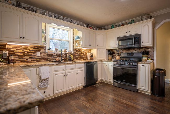 30 Meadowbrook Ln, House other with 3 bedrooms, 2 bathrooms and null parking in Trenton GA | Image 8