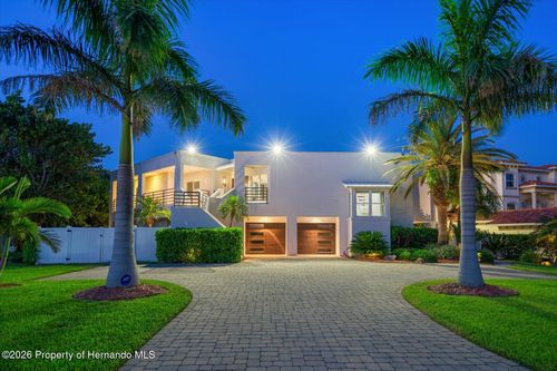 101 Harrison Ave, BELLEAIR BEACH, FL, 33786-3617 | Card Image