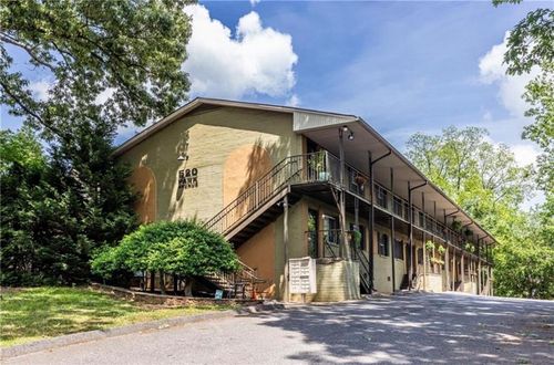6-520 Park Ave Se, Atlanta, GA, 30312-3429 | Card Image