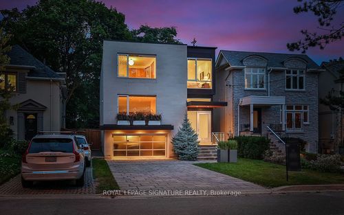 63 Douglas Cres, East York, ON, M4W2E6 | Card Image