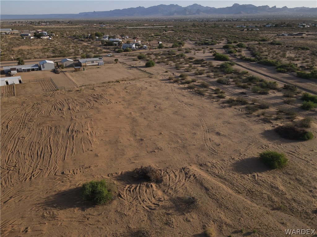 Land in Golden Valley 2