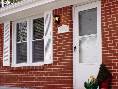 285 Lake Dr, Atlanta, GA, 30340-1404 | Card Image