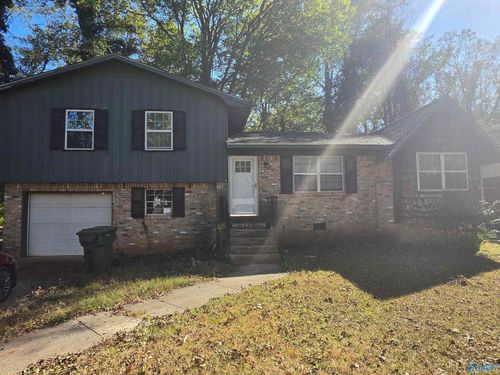 3721 Pecan Grove Dr Nw, Huntsville, AL, 35810-2639 | Card Image