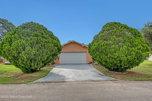 1637 Kanabec Ave Nw, Palm Bay, FL, 32907-8687 | Card Image