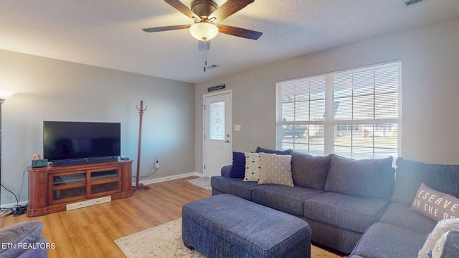 253 Dumplin Ln, Condo with 3 bedrooms, 2 bathrooms and null parking in Kodak TN | Image 5