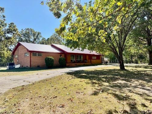 2630 White Dr, Batesville, AR, 72501-9474 | Card Image