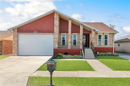 4056 Paige Janette Dr, Harvey, LA, 70058-2164 | Card Image