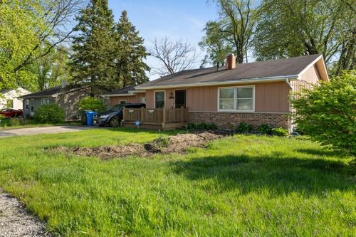 165 Ross Ave, South Elgin, IL, 60177-1231 | Card Image