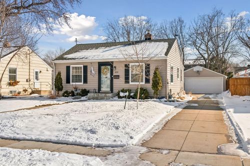 3221 Georgia Ave S, Saint Louis Park, MN, 55426-3409 | Card Image