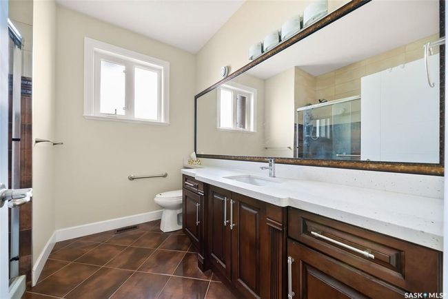 142 Rock Pointe Cres, House other with 8 bedrooms, 5 bathrooms and 6 parking in Pilot Butte SK | Image 22