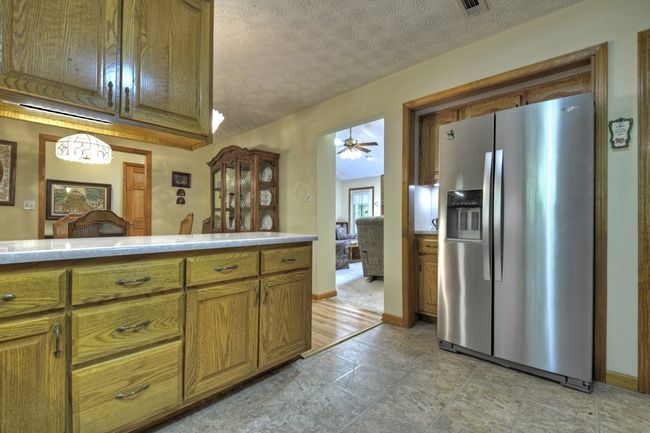 1292 Riverview Dr, Home with 3 bedrooms, 2 bathrooms and 2 parking in Ellijay GA | Image 14