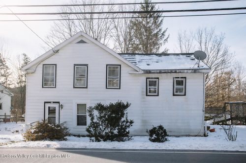 31 Albany Tpke, Old Chatham, NY, 12136-2200 | Card Image
