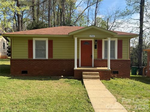 1732 Newland Rd, Charlotte, NC, 28216-4752 | Card Image