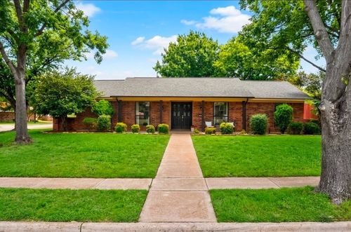 1301 Dunbarton Dr, Richardson, TX, 75081-5916 | Card Image