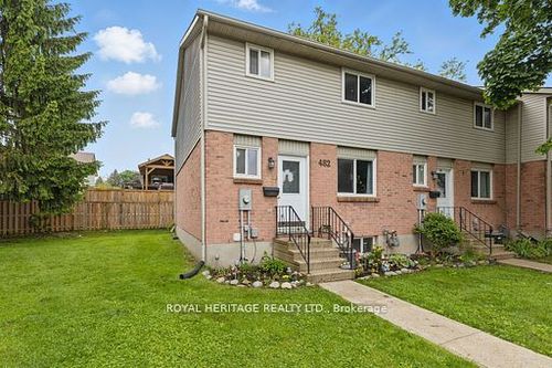 10-482 Springbank Ave N, Woodstock, ON, N4T1K8 | Card Image