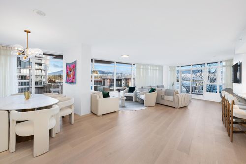 301-1233 W Cordova St, Vancouver, BC, V6C3R1 | Card Image