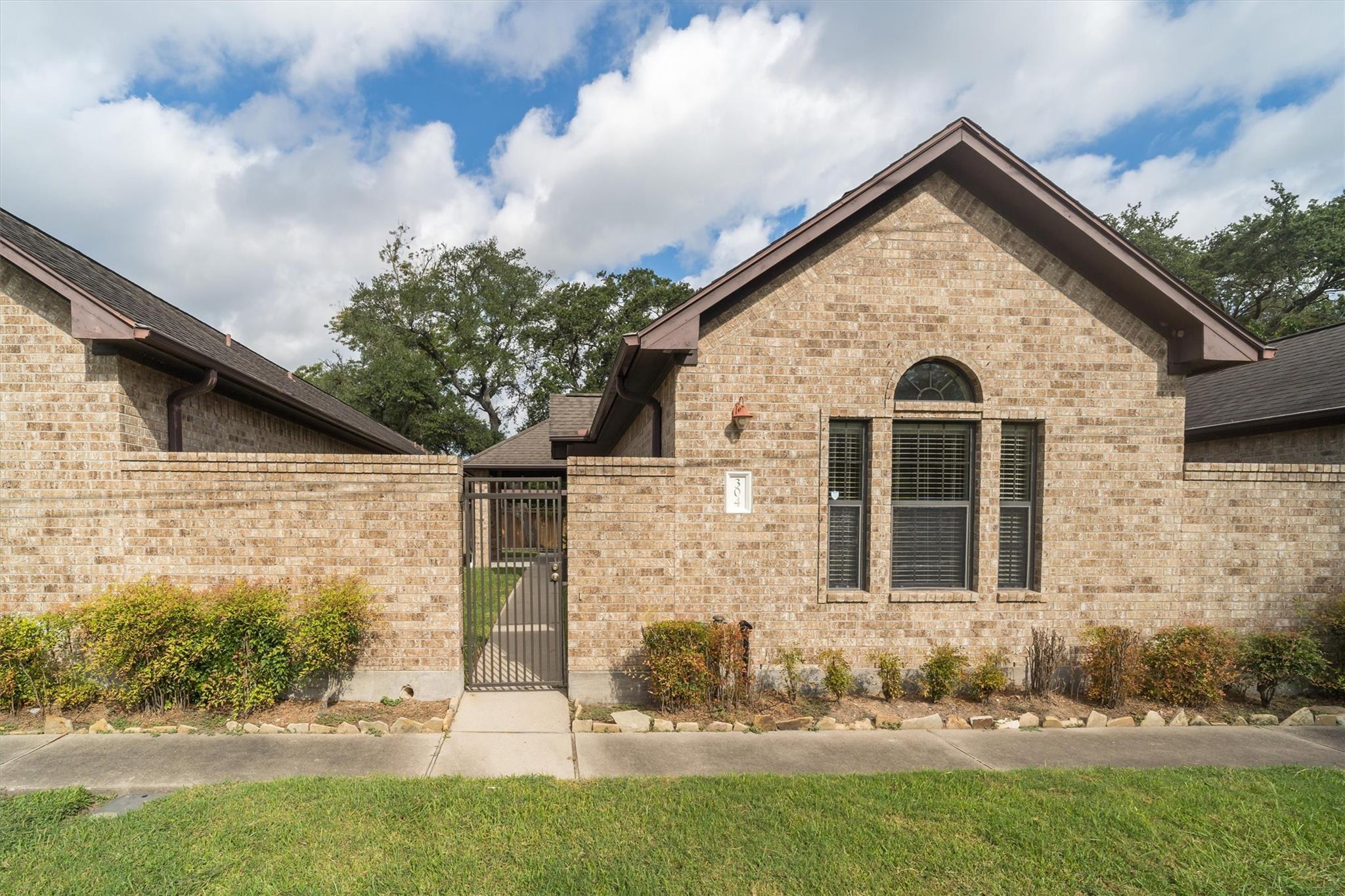 Residential Lease in Bacliff