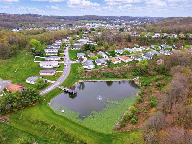 127 Rock Lake Dr, House other with 2 bedrooms, 2 bathrooms and 2 parking in Zelienople PA | Image 33