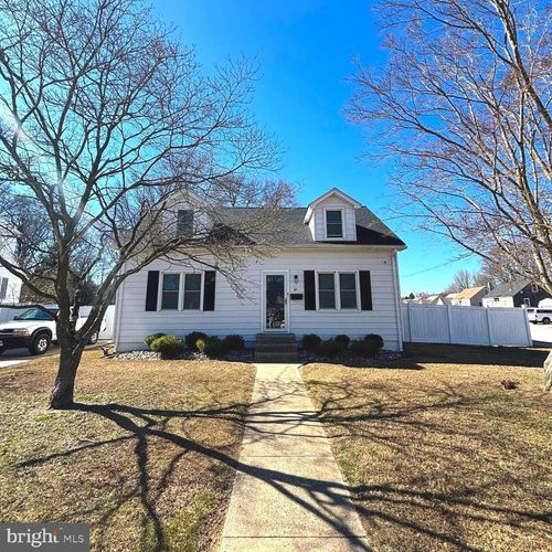 61 New Jersey Ave, PENNSVILLE, NJ, 08070-1546 | Card Image