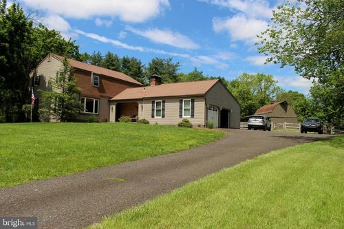 1221 Creek Rd, Furlong, PA, 18925-1345 | Card Image