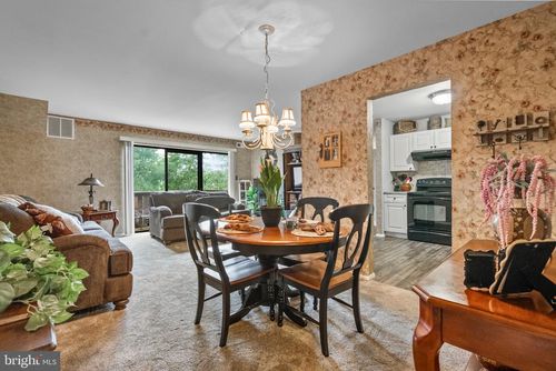 1006 Lindsey Ct, MARLTON, NJ, 08053-2060 | Card Image