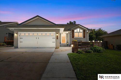 253 Gregory St, Lincoln, NE, 68521-2792 | Card Image