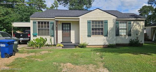 903 Kenwood Ln, Natchez, MS, 39120-4836 | Card Image