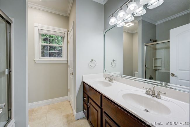 1846 Hazeltine Way, Home with 5 bedrooms, 4 bathrooms and null parking in Henryville IN | Image 29