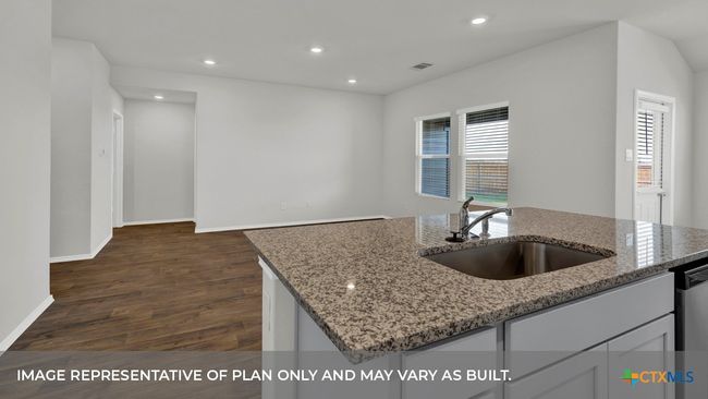 1825 Windsor Blvd, House other with 3 bedrooms, 2 bathrooms and null parking in Lockhart TX | Image 13