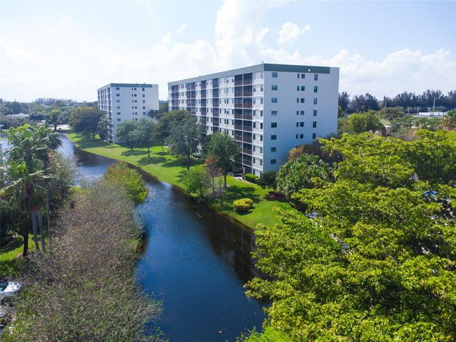 APT-802 - 2240 N Cypress Bend Dr, Condo with 2 bedrooms, 2 bathrooms and null parking in Pompano Beach FL | Image 26
