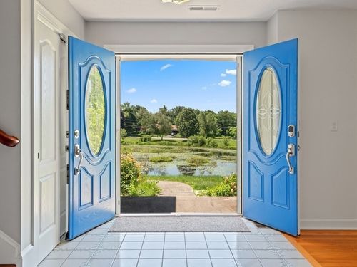 1 Corbin Rd, Dudley, MA, 01571-6240 | Card Image