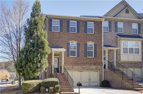 3693 Lambert Ln Ne, Brookhaven, GA, 30319-2165 | Card Image