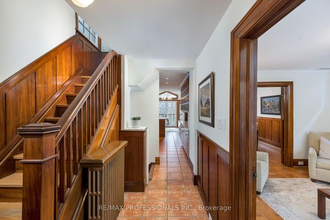 27 Larkin Ave, House other with 4 bedrooms, 2 bathrooms and null parking in Toronto ON | Image 5