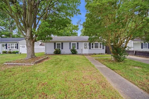 1003 Rollins Cir, Hampton, VA, 23663-2027 | Card Image