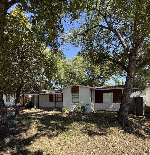 1415 Swiss St, Arlington, TX, 76010-7835 | Card Image