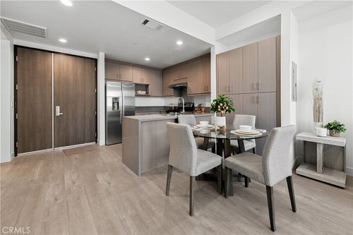 unit-311-168 S Monterey St, Alhambra, CA, 91801-7914 | Card Image