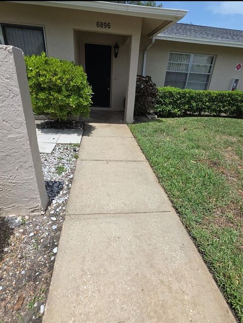 148-6896 W Country Club Ln, SARASOTA, FL, 34243-3512 | Card Image