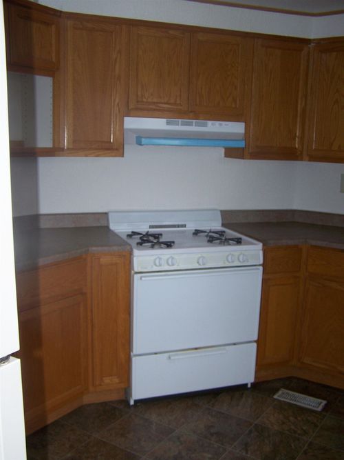 991 Lookout Dr, Glenrock, WY, 82637-5177 | Card Image