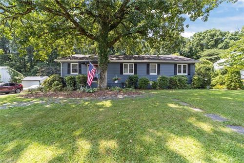 1333 Seminole Dr, Greensboro, NC, 27408-8619 | Card Image