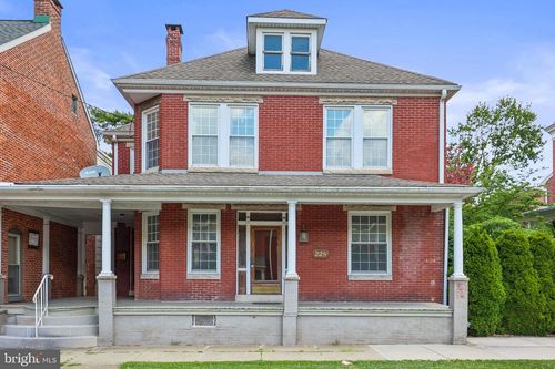 228 Baltimore St, HANOVER, PA, 17331-3202 | Card Image