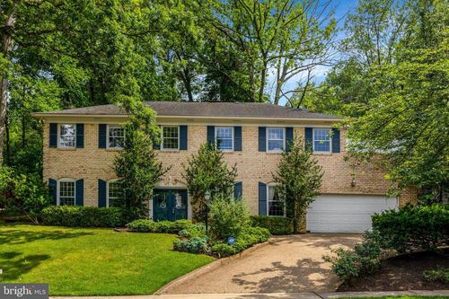 1468 Highwood Dr, MCLEAN, VA, 22101-2517 | Card Image