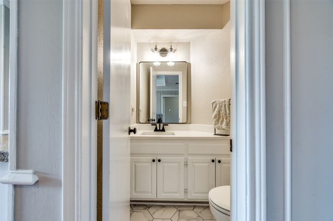 2332 Heatherwoods Way, House other with 3 bedrooms, 3 bathrooms and null parking in Carrollton TX | Image 12