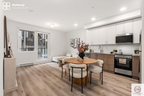 5085 Mchardy St, Vancouver, BC, V5R0L7 | Card Image