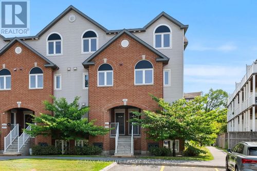 311-29 Jardin Pvt, Ottawa, ON, K1K2V6 | Card Image