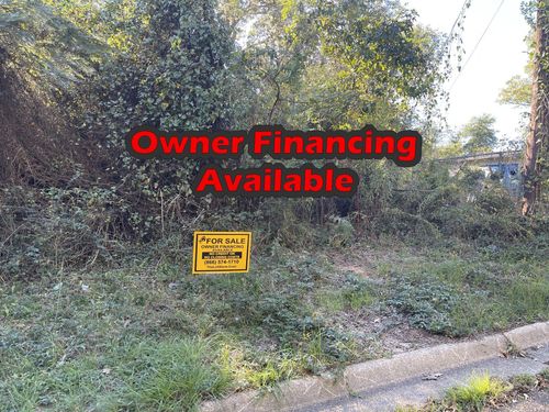 526 Spring Ave, Camden, AR, 71701-3452 | Card Image