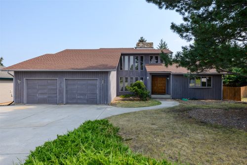 132 Fairway Dr, Missoula, MT, 59803-2405 | Card Image