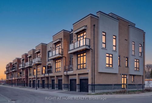 1-12860 Yonge St, Richmond Hill, ON, L4E1J4 | Card Image