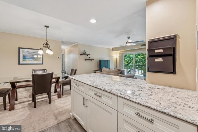 290 - 290 Old Forge Xing, Condo with 2 bedrooms, 2 bathrooms and null parking in DEVON PA | Image 11