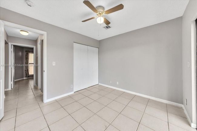 0 - 9780 W Daffodil Ln, Home with 3 bedrooms, 2 bathrooms and null parking in Miramar FL | Image 25